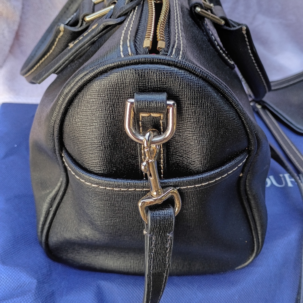 Dooney & Bourke Black Safiano Side Pocket Satchel with Matching Wristlet - Picture 4 of 5